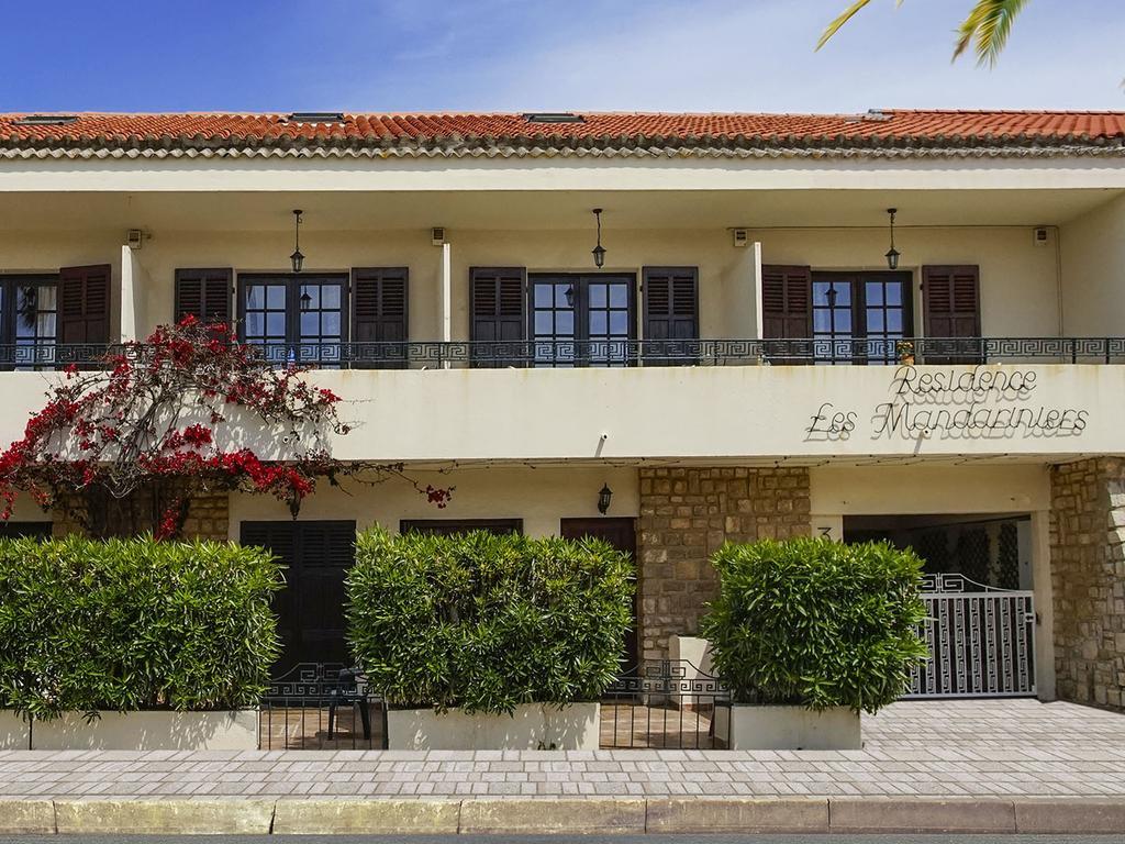 Residence Les Mandariniers Hyeres Exterior photo